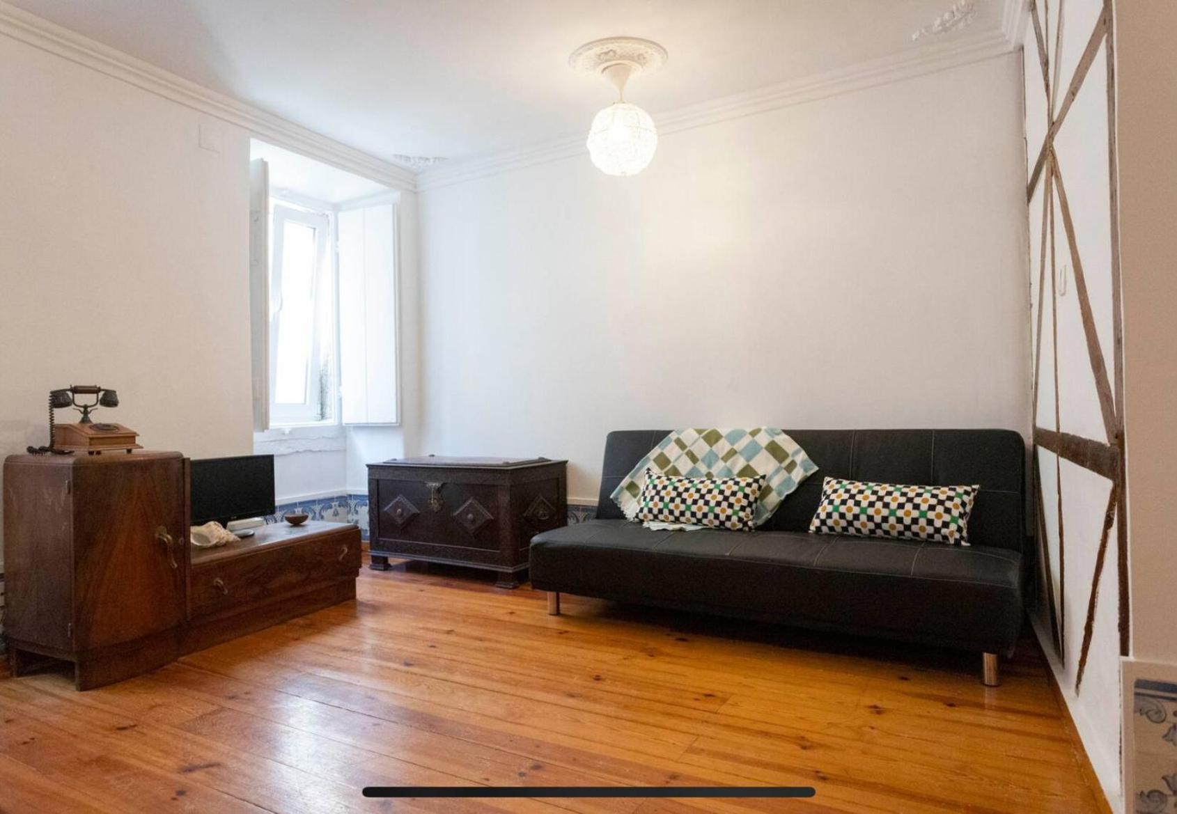 Cozy Flat In The Heart Of